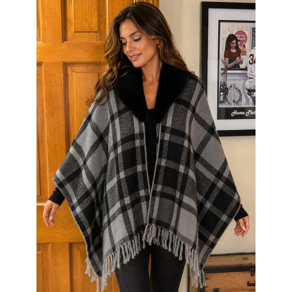 Soft Surroundings Plaid Ruana Poncho Faux Fur Collar Alpaca Blend Gray‎ Black